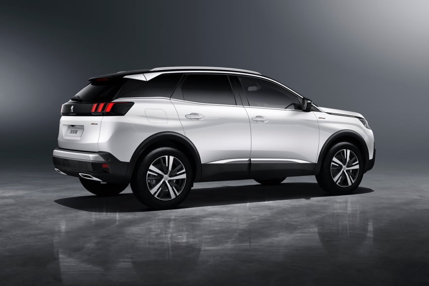 Peugeot 3008 hybrid review UAE